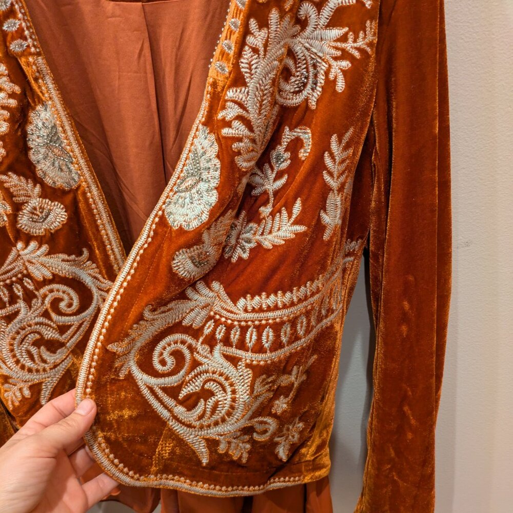 Burnt orange Velvet/Beaded Blazer - Picture 2 of 8